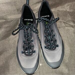 ARIAT Women’s Shiftrunner Sneaker Size 8.5